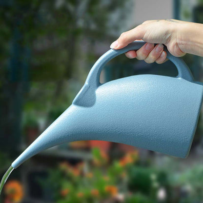 Watering can with long spout, small gardening watering can, large capacity household watering can, flower watering can