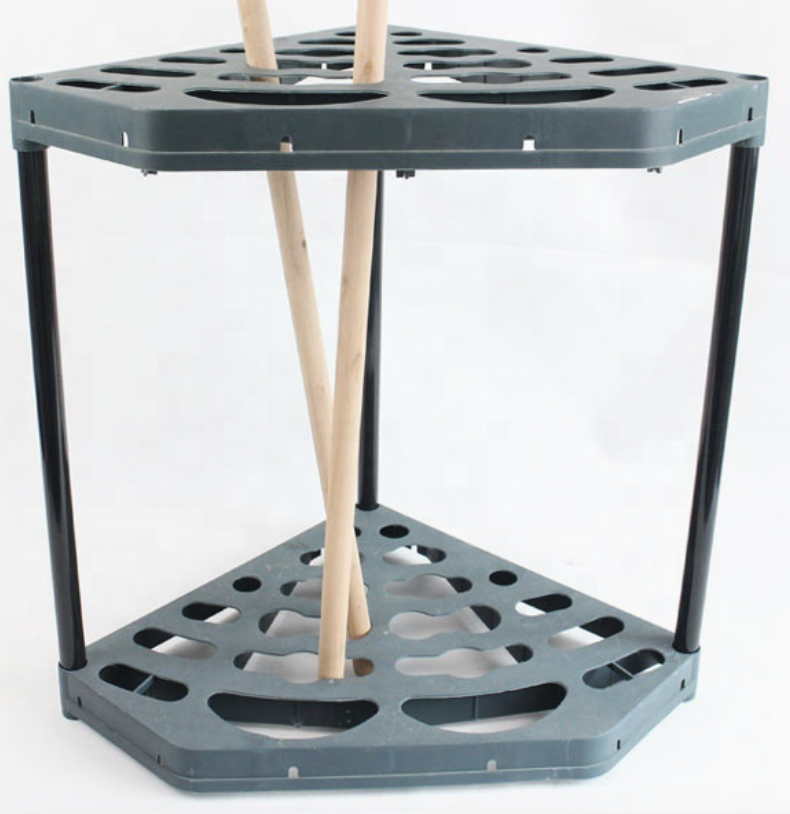Sector-shaped tool rack with fabric bag storage solution